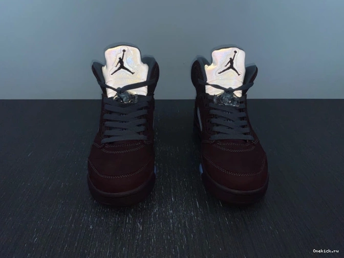One Kick DZ4131-600 Jordan Air 5 Burgundy 0802